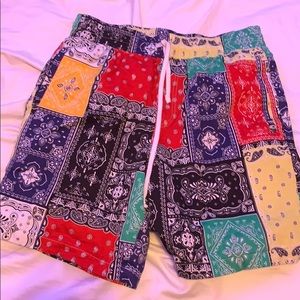 RARE FOREVER 21 PRINT SHORTS!!
